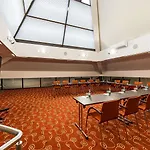 Mercure Vanagupe فندق 5*