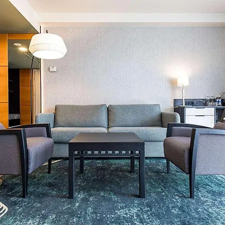 Mercure Vanagupe Hotel *