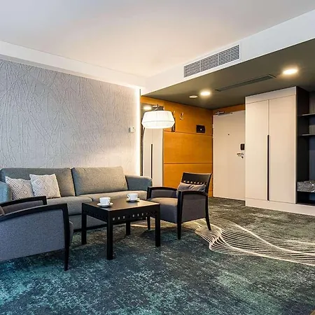 Hotel Mercure Vanagupe