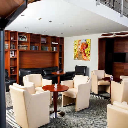 Hotel Mercure Vanagupe