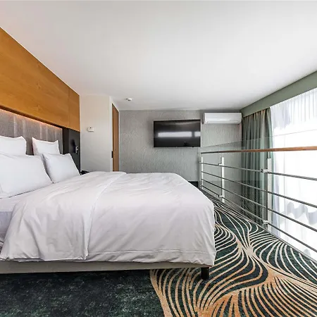 Mercure Vanagupe 5*