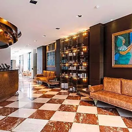 Mercure Vanagupe Hotel 5*