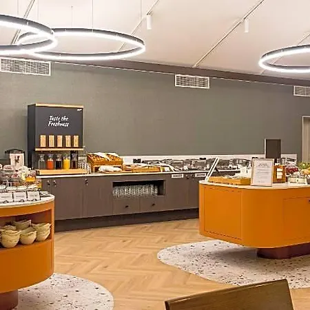 Mercure Vanagupe