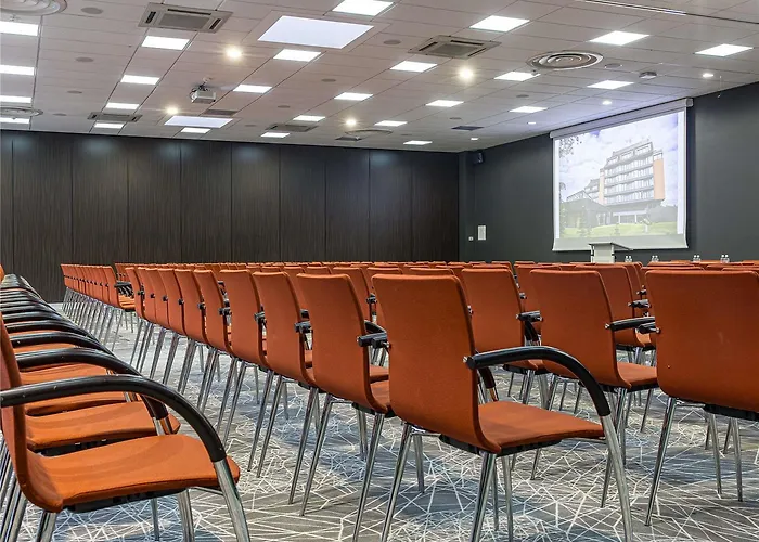 Hotell Mercure Vanagupe 5*